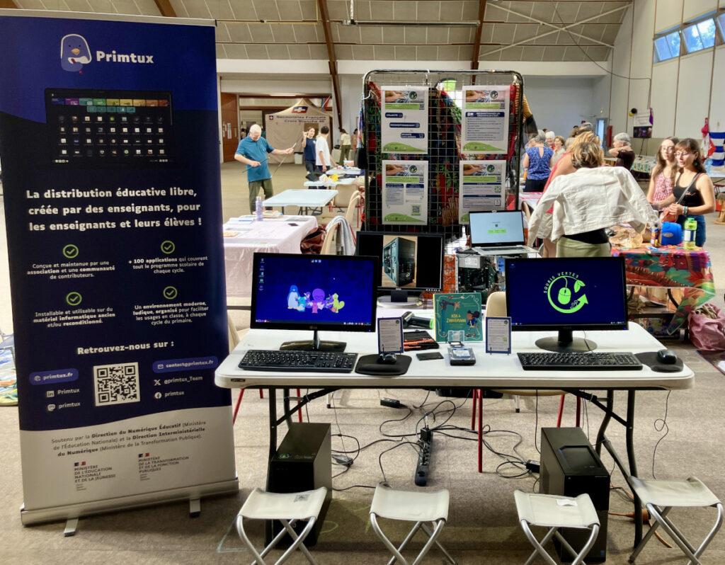 Stand Souris vertes du forum des assos 2025